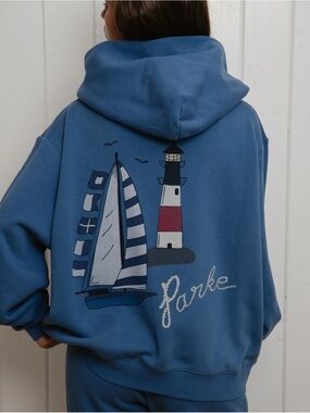 Parke Coastal Hoodie Size L/XL BNWT